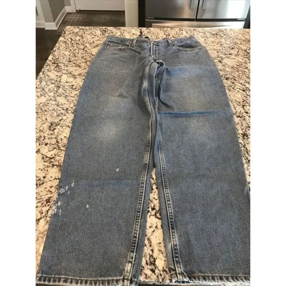 Vintage Levi's 560 Comfort Loose Fit 37x33 (tag 38x34) Distressed Tapered‎ Leg